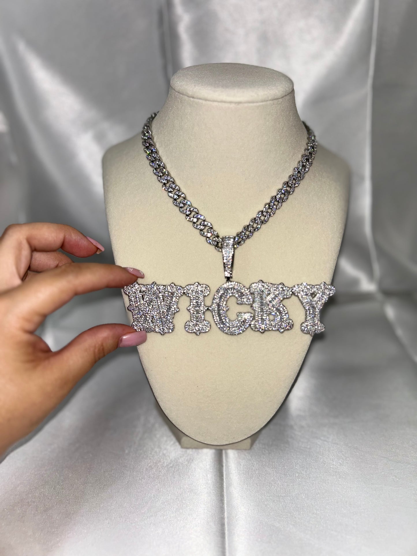 Spiked Luxe Name