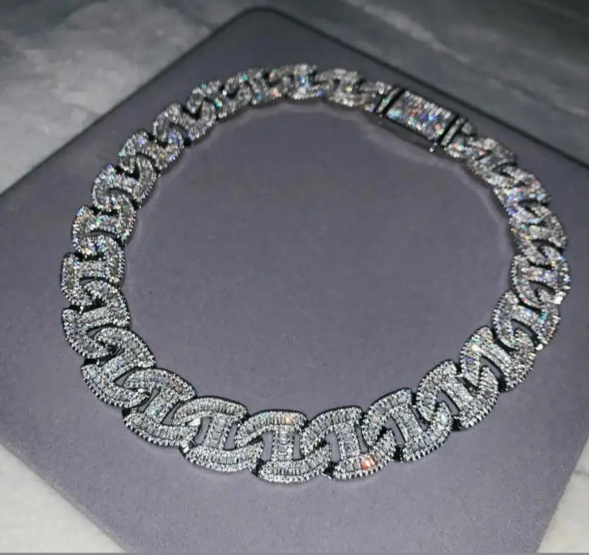 Cuban Choker